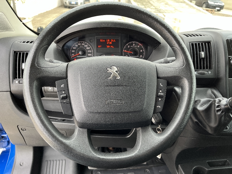 Peugeot Boxer 333 L2H2 2.2 Bluehdi140cv