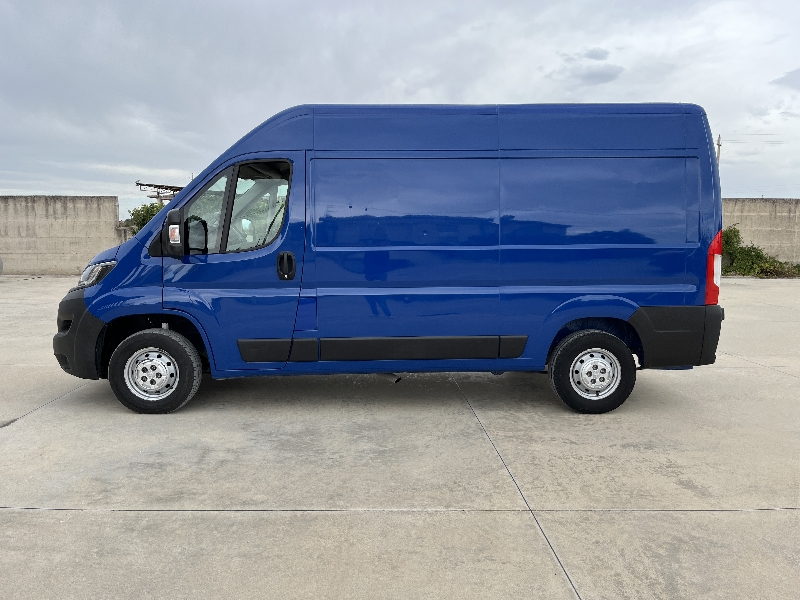 Peugeot Boxer 333 L2H2 2.2 Bluehdi140cv