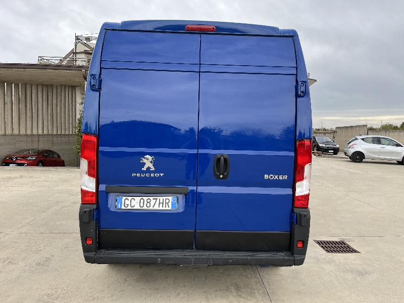 Peugeot Boxer 333 L2H2 2.2 Bluehdi140cv