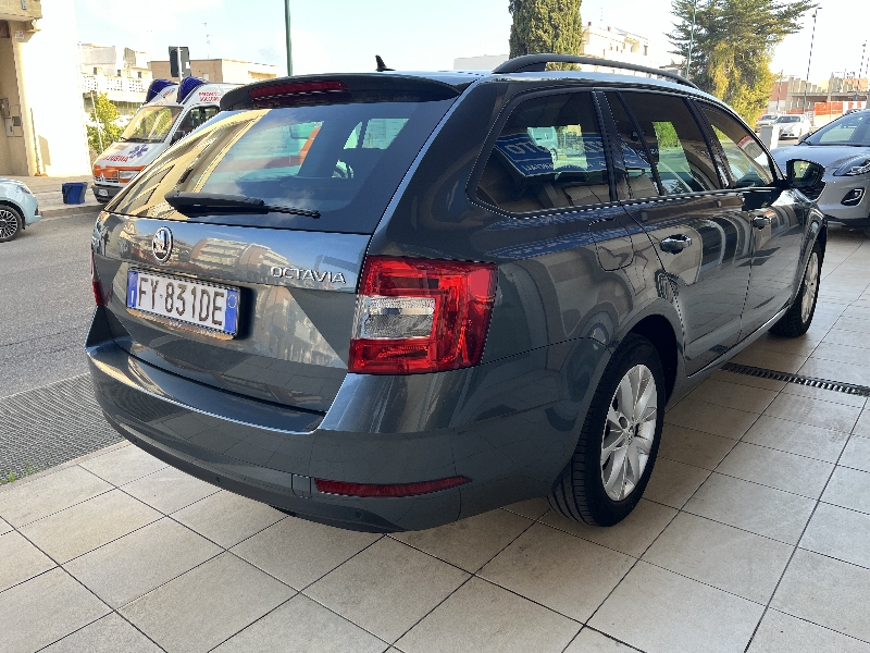 Skoda Octavia Wagon 1.6 tdi 115cv executive