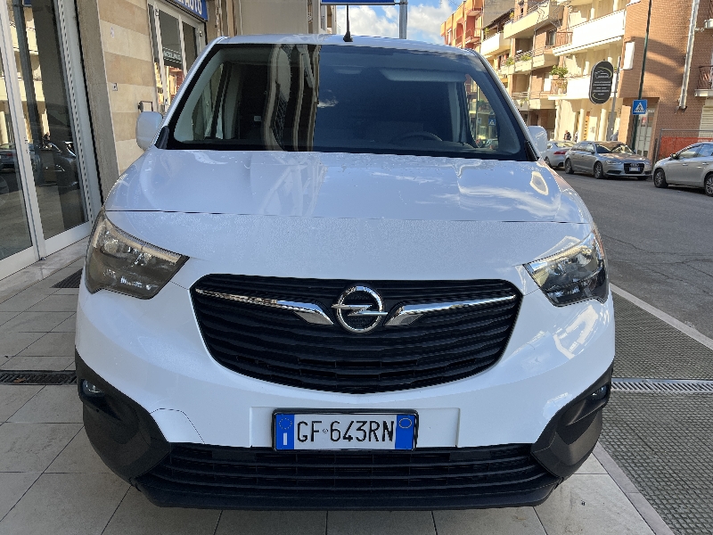 Opel Combo 1.5 Diesel 100cv 3 Posti